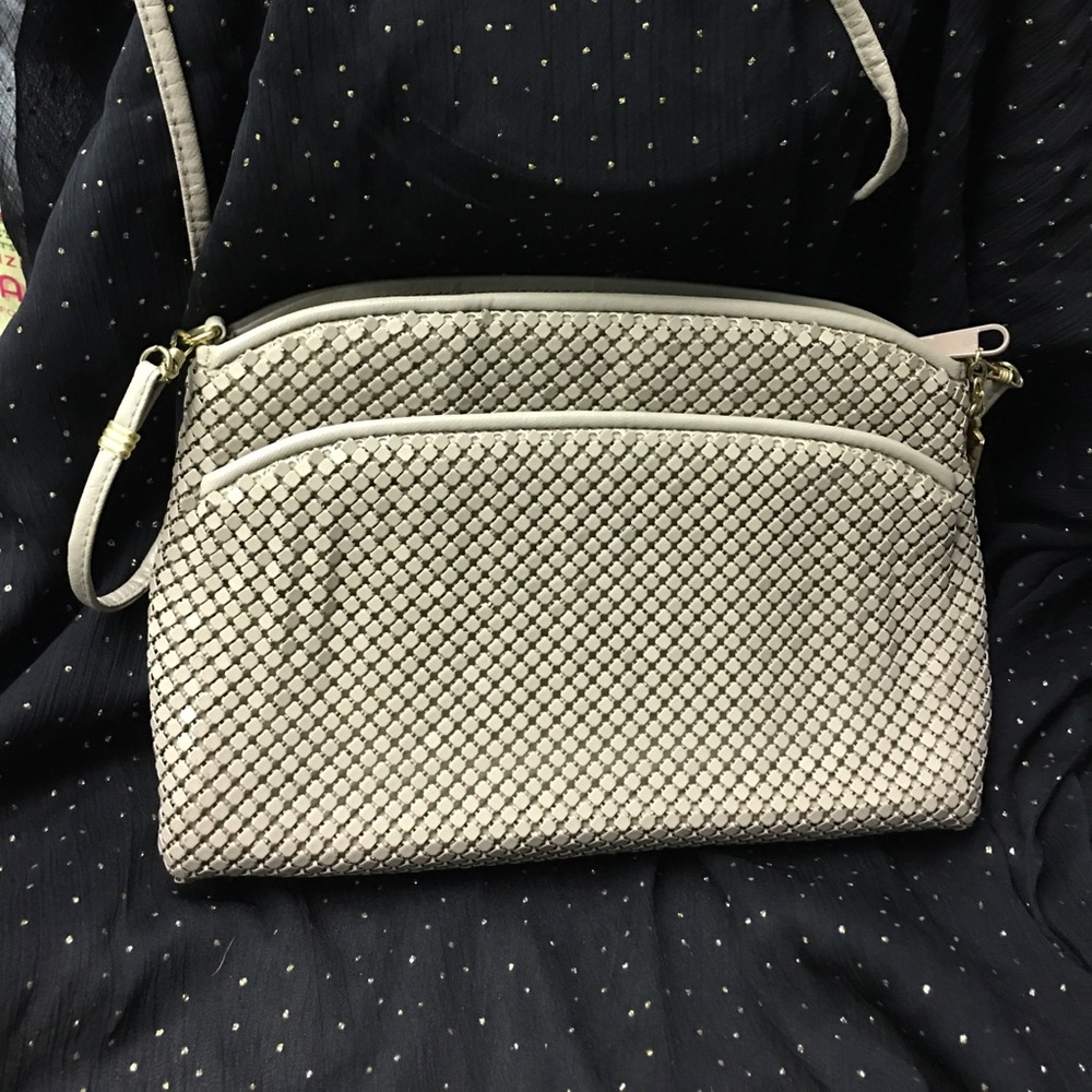 Whiting and Davis Vintage White Metal chain link Mesh Shoulder/ Clutch crossbody